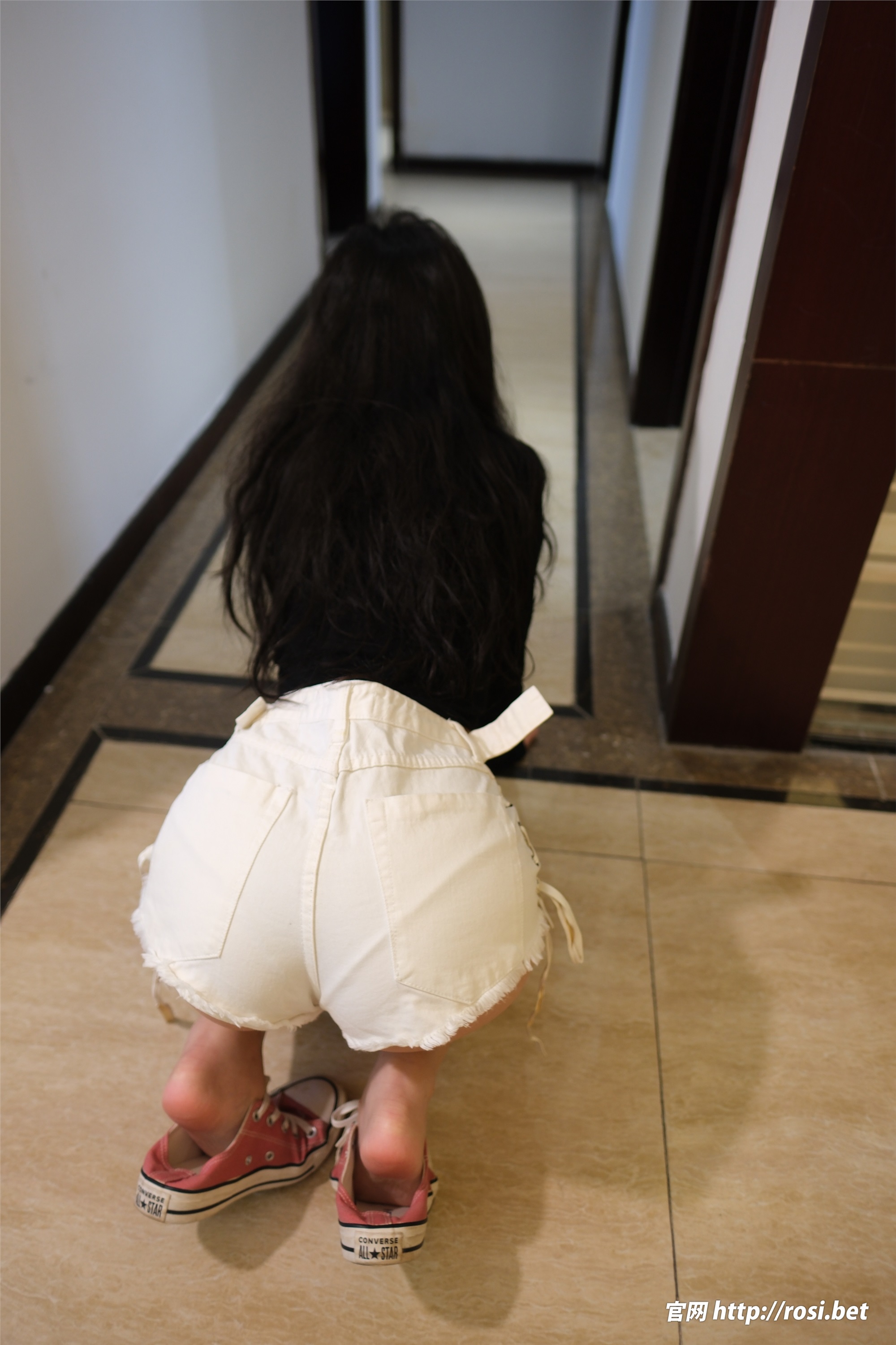 ROSI写真 2025.10.30 NO.5078